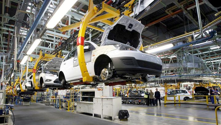 Banxico reduce pronóstico de crecimiento del PIB para 2024; queda en 2%