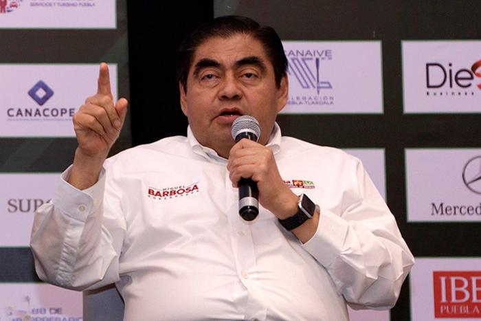 Cárdenas debe transparentar costo real de hotel: Barbosa