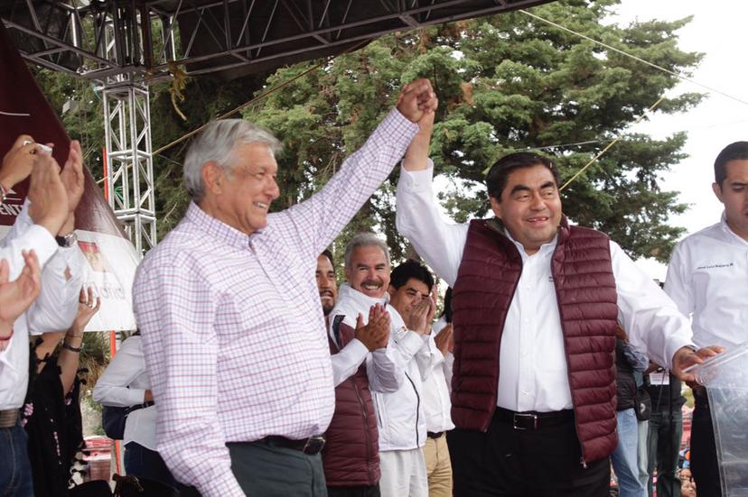 Si AMLO se va de Morena, me voy con él: Barbosa