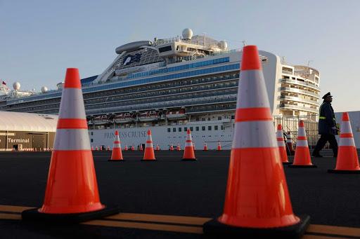 Fallecen por coronavirus dos pasajeros del crucero Diamond Princess