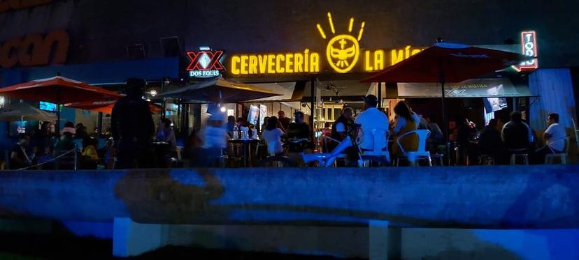 En operativo Covid en Tehuacán clausuran restaurant bar e infraccionan a 5