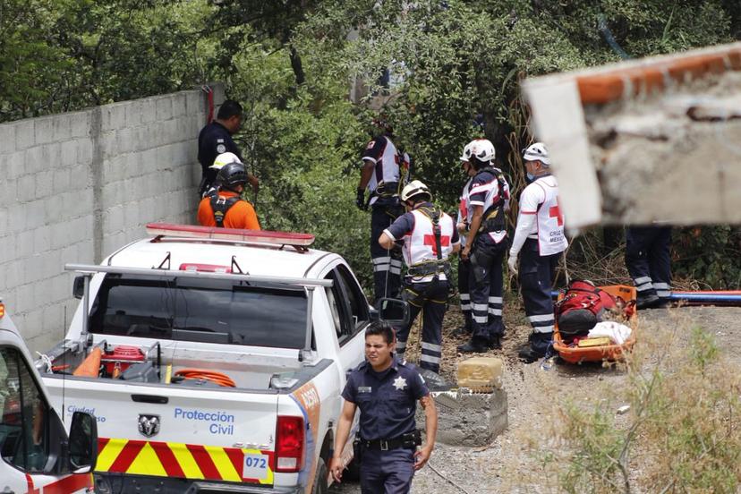 Encuentran cadáver al fondo de barranca en la colonia Del Valle