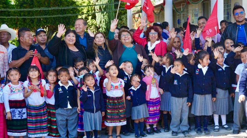 Antorcha inaugura techado en preescolar de comunidad de Atlixco