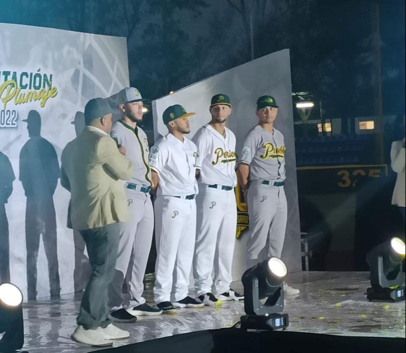 Pericos presenta su nuevo plumaje