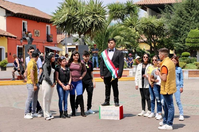 Desfile de la Batalla de Puebla en Chignahuapan