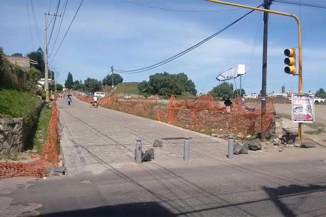 Mantiene San Andrés bloqueo hacia calles de San Pedro