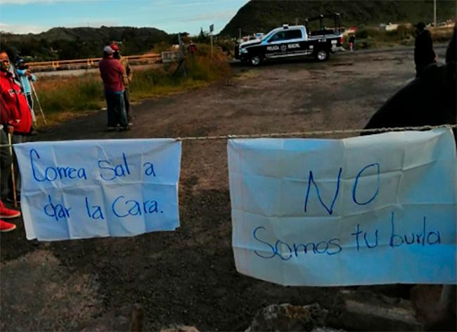 Bloquean vecinos de Atlixco acceso a empresa Leonalli por disputa de caminos