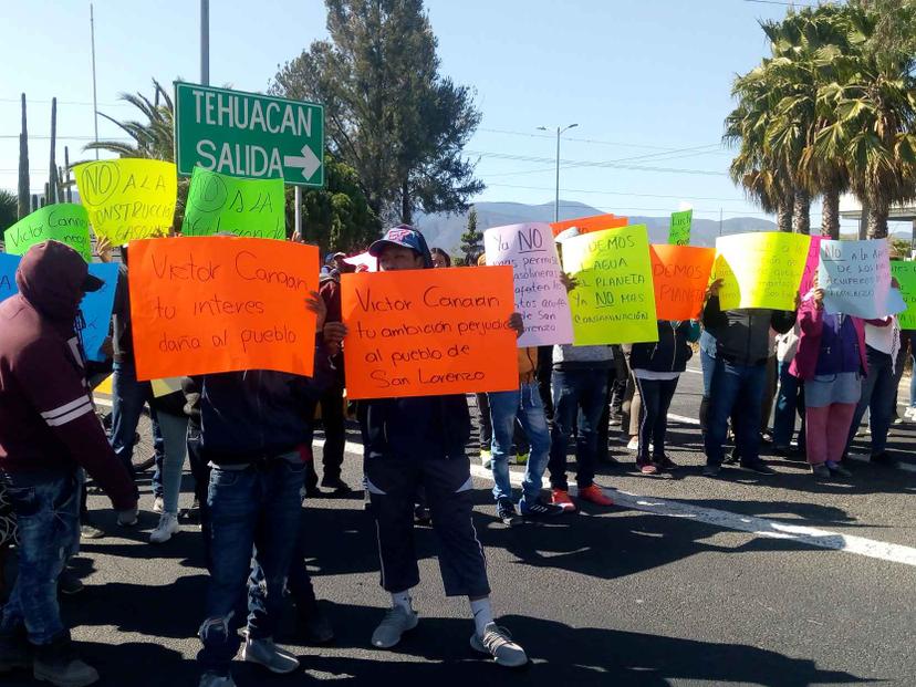 Intercambian agua por gasolina en comunidad de Tehuacán