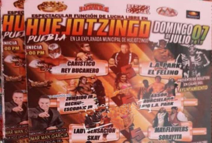 Edila obliga a trabajadores a vender boletos de lucha libre en Huejotzingo