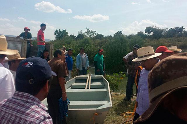 Buscan a 3 jóvenes que cayeron a canal de Valsequillo