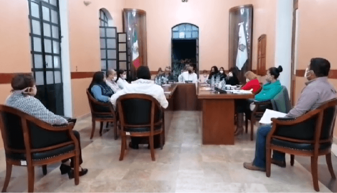 Presiona Villarreal para ingreso de suplente de regidora en Tehuacán