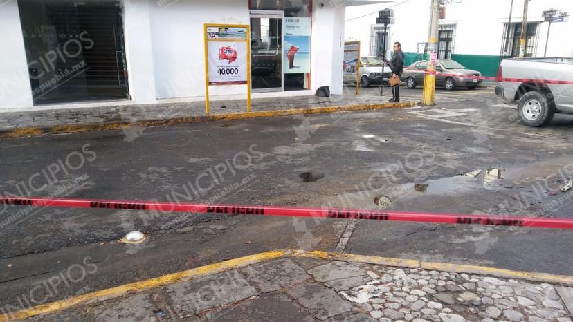 Intentan robar cajero en pleno zócalo de Tecamachalco