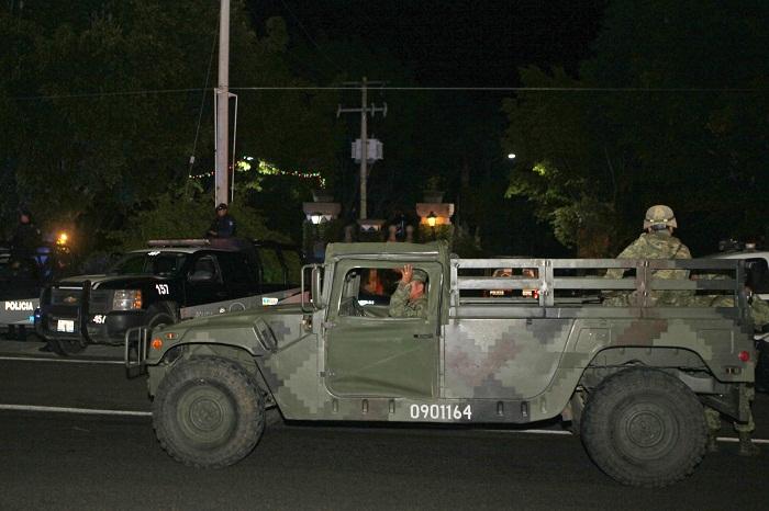 Comando asalta restaurante Las Calandrias, pero policías capturan a 4 sujetos