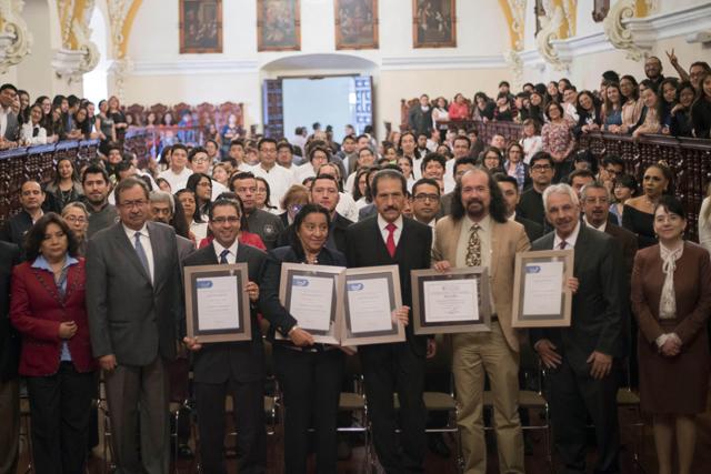 Certificadores reconocen calidad de 6 licenciaturas BUAP