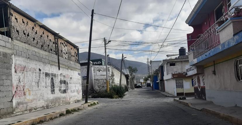 Encañonan a mujer para asaltarla en calles de Tecamachalco