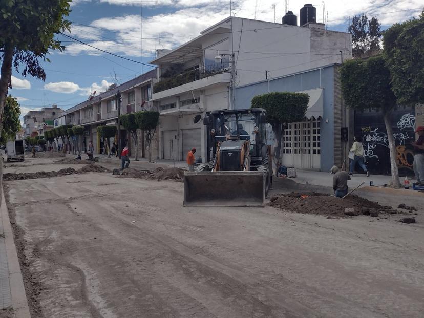 Pide IP a Ayuntamiento de Tehuacán agilizar obras para evitar afectaciones al comercio 