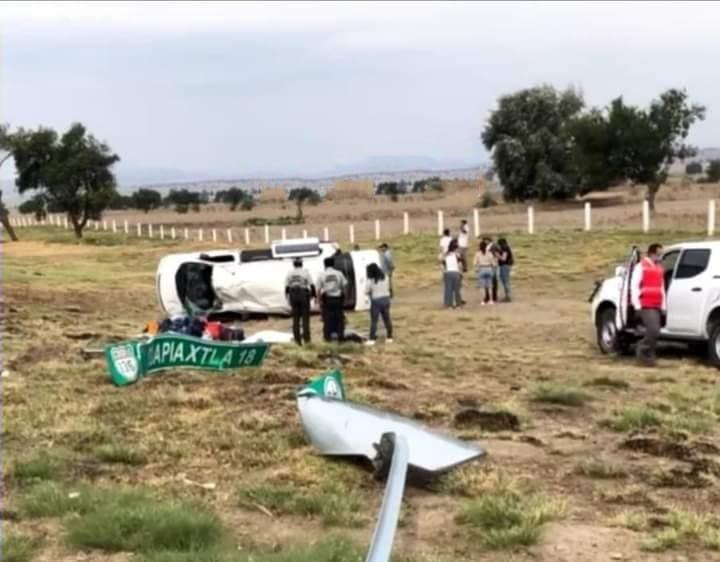 Muere mujer tras accidente y falta de ambulancia en la Amozoc-Perote 