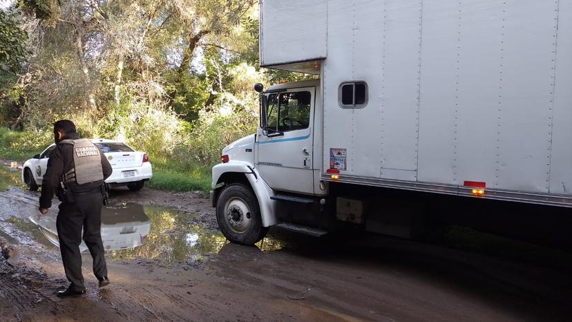 Abandonan en junta auxiliar de Texmelucan camión robado