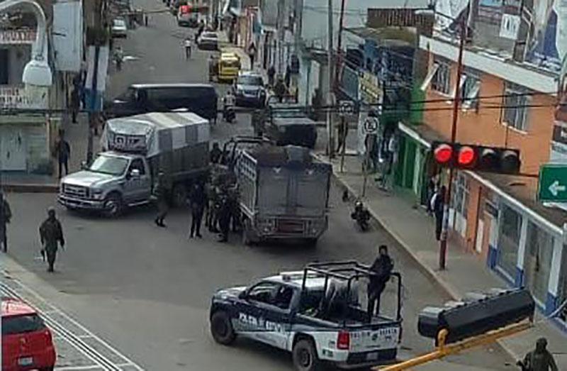 Operativo del Ejército en Texmelucan; van tras huachicoleros