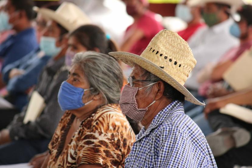 La SDR entregó casi 20 mdp a más de mil mixtecos