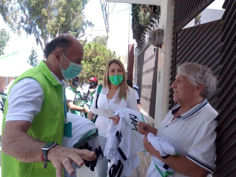 Escuela de oficios y bono PRO Mujer anuncia El Capi Ruiz Esparza