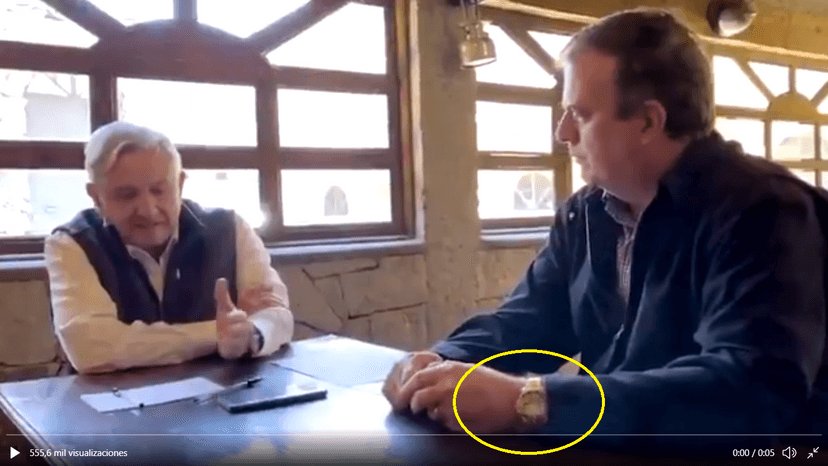VIDEO Ebrard esconde su rolex de 300 mil pesos en reunión con AMLO