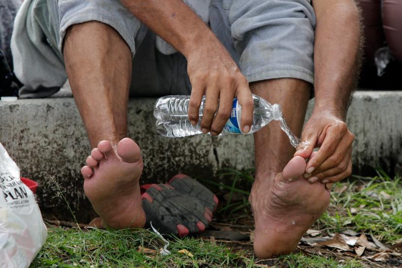 Migrantes cruzan Puebla para ir por su sueño americano