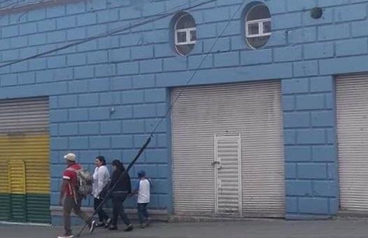 Hombres armados asaltan casa de empeño en Teziutlán