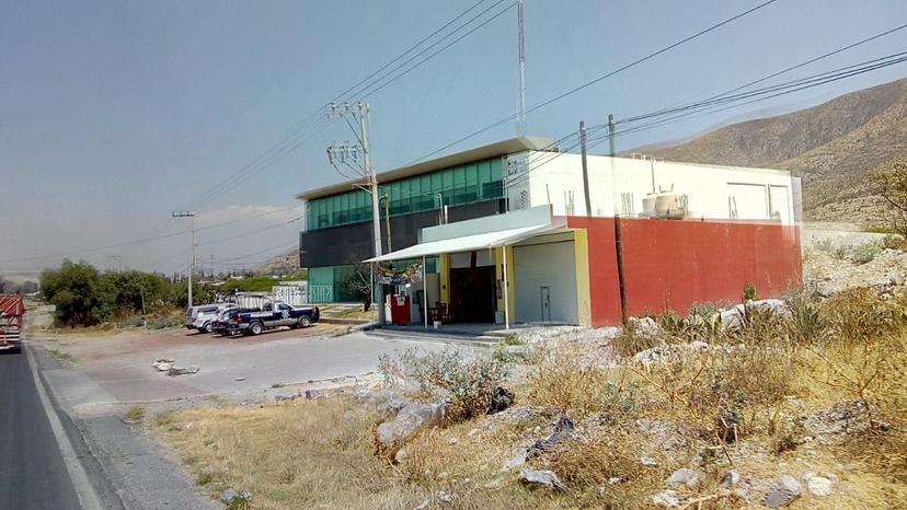 Sujetos armados le roban motocicleta en Tlacotepec