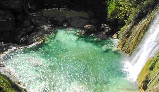 Puebla también tiene sus caídas de agua cristalina