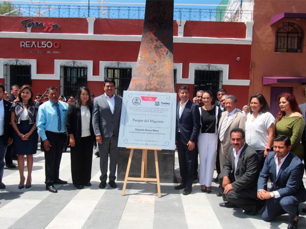 Rivera y Aquino reinauguran parques de Analco y del Migrante