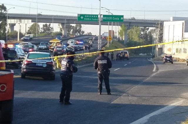 Atracan la ruta 38 y hampones balean la unidad en Puebla