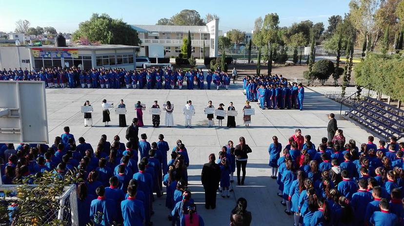 Condicionan cuotas de inscripción en Centro Escolar en Tecamachalco