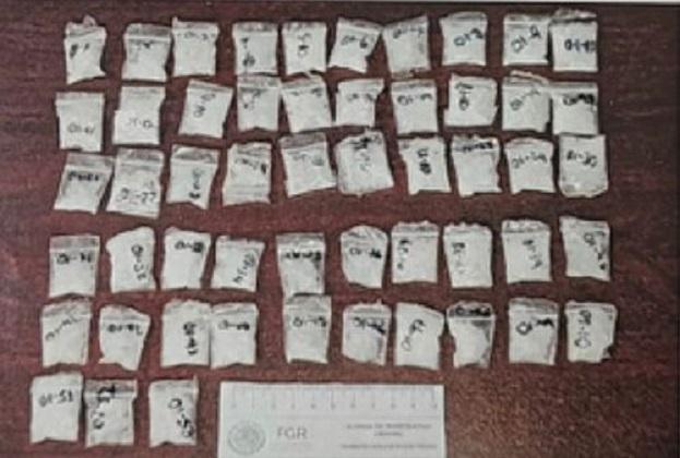 Elisa cayó al meter 53 bolsas de metanfetamina al Cereso de Cholula