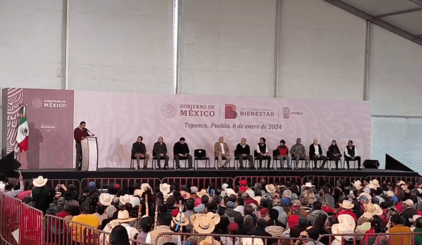 Céspedes es buen gobernador porque ama al pueblo: AMLO