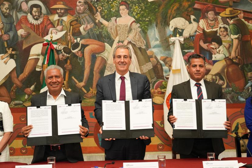 Suman esfuerzos Chedraui y SEP para mejorar escuelas vulnerables