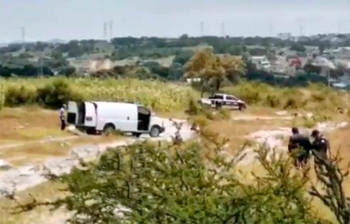 Dejan ejecutado en campos de cultivo de Santo Tomás Chautla