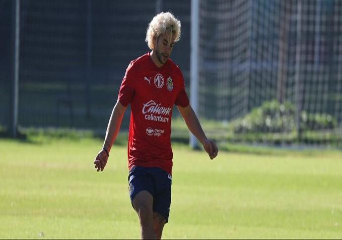 Cade Cowell ya entrenó con Chivas