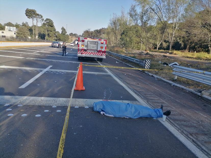 VIDEO Muere conductor en la autopista México-Puebla a la altura de Tlahuapan