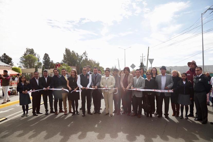 Pérez Popoca inauguró la rehabilitación de la avenida del Sol