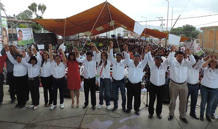 Con eventos masivos cierran campañas candidatos en Texmelucan