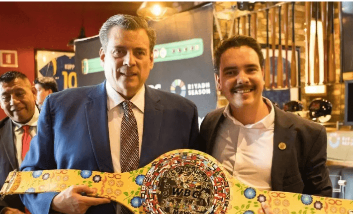 Un cinturón tlaxcalteca, el premio que se entregará en la pelea entre “El Canelo” Álvarez y William Scull