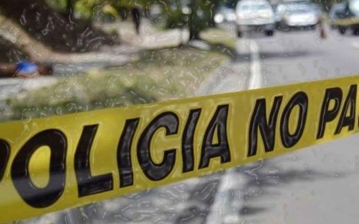 Muere niño de 5 años atropellado por su vecino en Acatlán