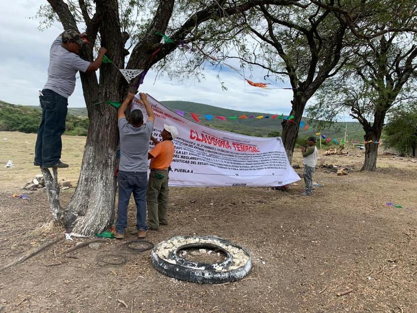 Clausuran predios irregulares en Tepeojuma 