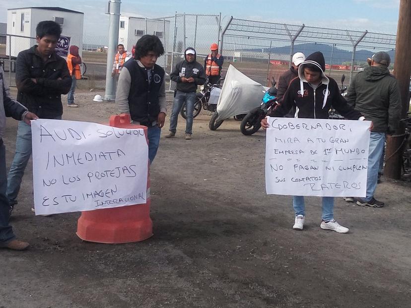 Por falta de pago bloquean durante 7 horas la entrada a planta Audi