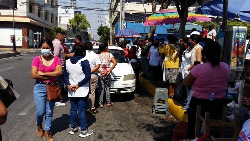 Se registra conflicto entre coapeñas por espacios en la vía pública en Tehuacán