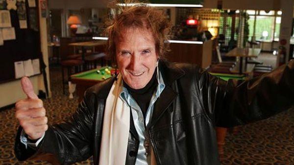 Fallece primer baterista AC/DC, Colin Burgess