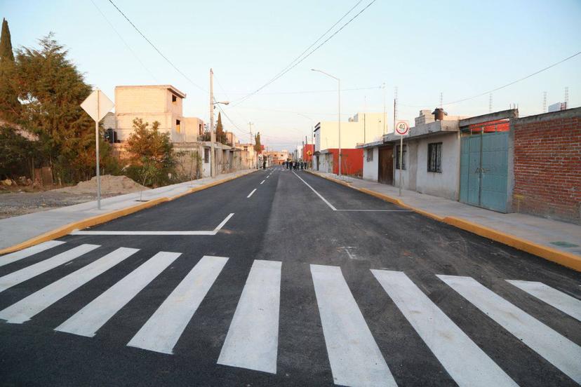 Concluyen pavimentación en calle Colorines en Puebla capital