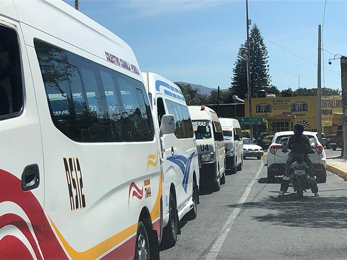 Inicia en Atlixco revisión vehicular del transporte público