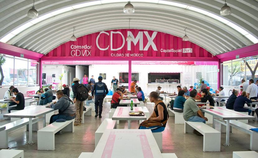 Comedores comunitarios dan cena de fin de año a familias en el CDMX